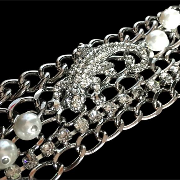 None and/or Unknown Jewelry - Rhinestone Lizard curb chain statement bracelet